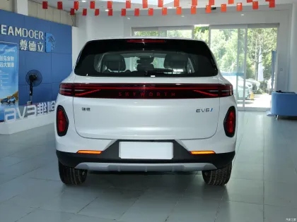 China's Latest Skywell ET5 and EV6 Electric SUVs: 520KM Range and Cutting-Edge Features