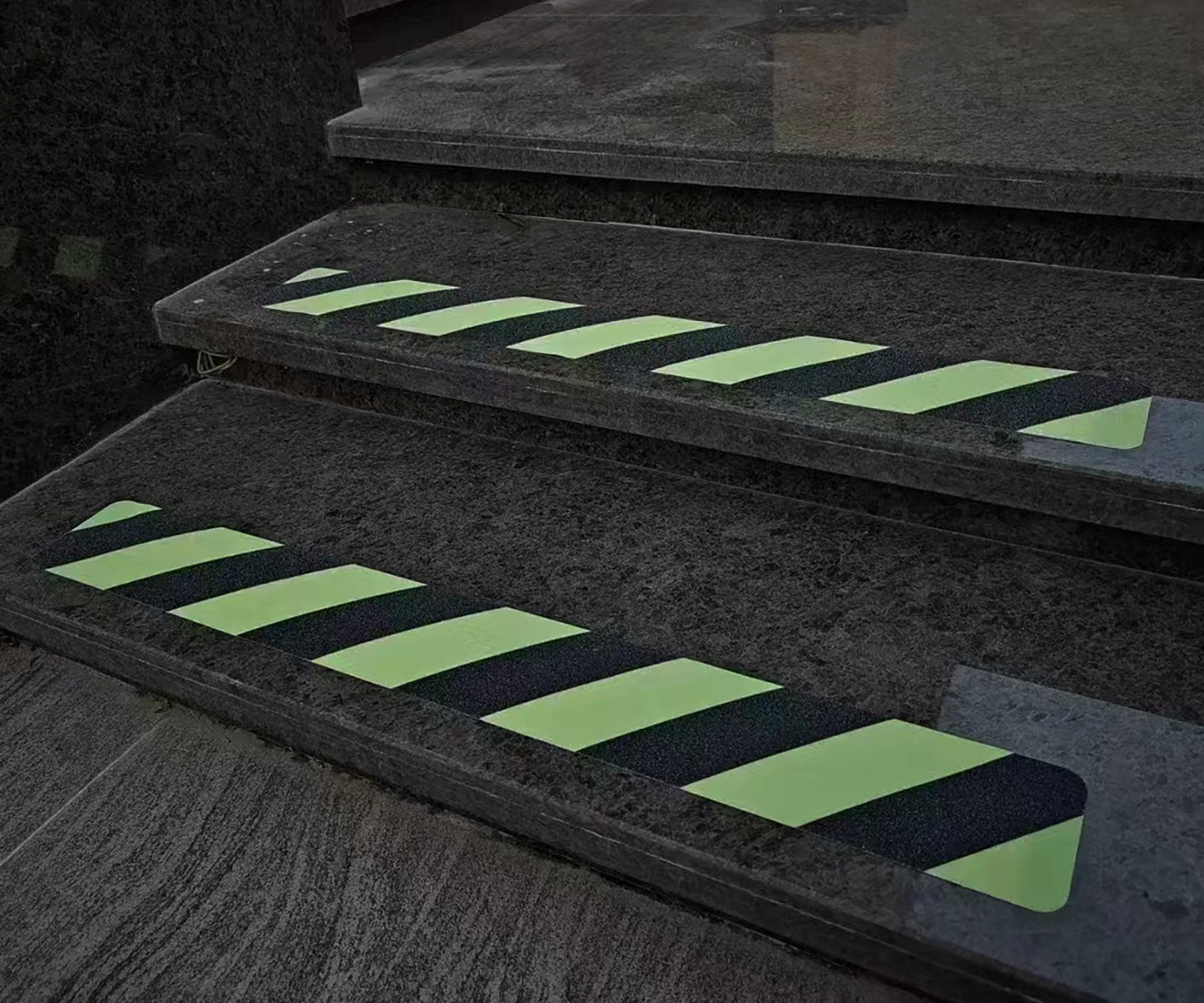 Anti slip traction tape with glow