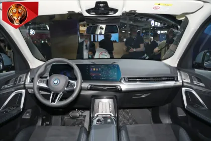 2024 BMW iX1 eDrive25L 510KM 5-Door SUV