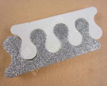 toe separator with glitter