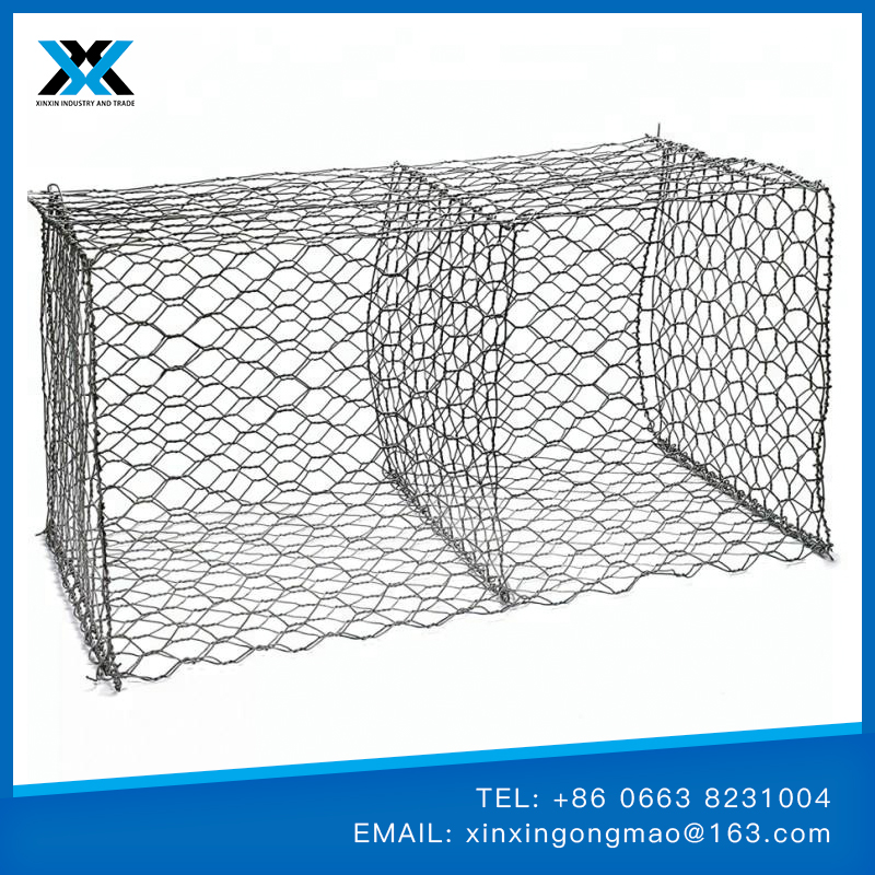 collapsible gabion mesh fence for flood control
