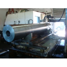 Bimetallic barrel for injection machinery