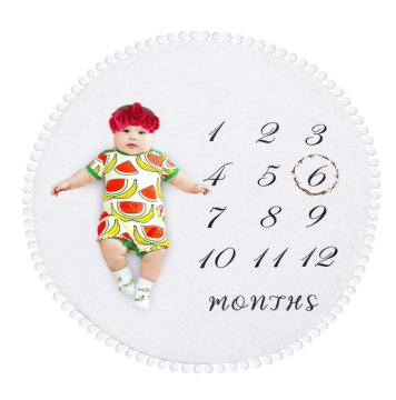 2022 New Design: Personalized Couples Round Plush Milestone Blanket Mat for Baby Growth - Double Sided