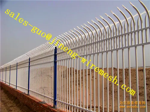 wire mesh fence made in china/models of gates and iron fence