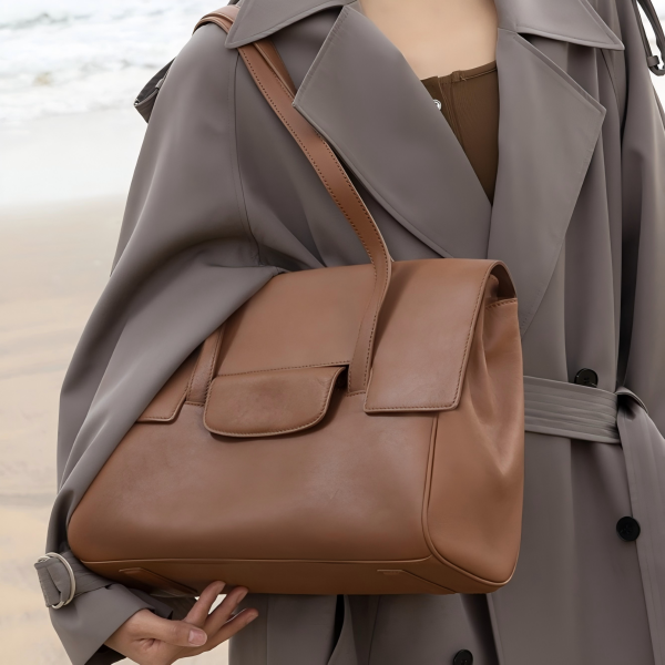女性用のスタイリッシュな大容量の革のバッグ Stylish Large Capacity Leather Bag for Ladies