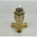 De, lta Torneira Rough-Fit Montada Na Parede