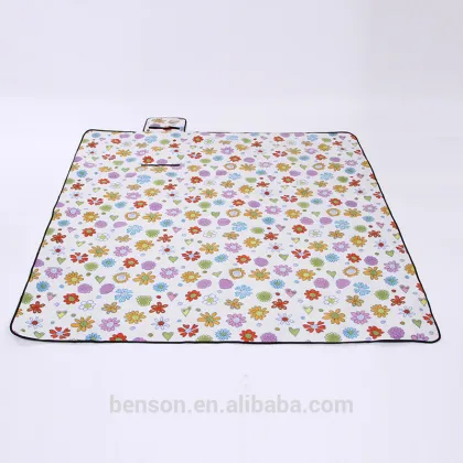The picnic mat plastic picnic mat