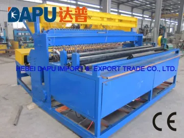 Automatic wire roll mesh welding machine