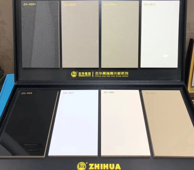 High Glossy White UV Melamine MDF Board for Cabinets (ZH977)