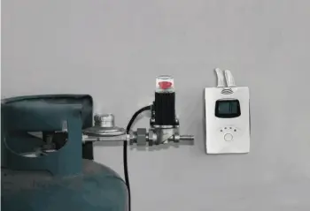 Automatically cut off valve