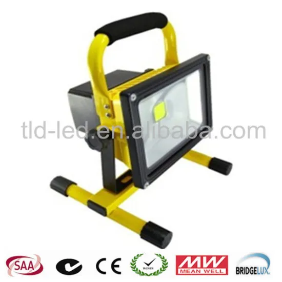 Ip65 Ac85-265v Rechargeable Led Flood Light 30 Watt For Parking Lot