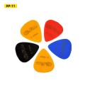 Pick gitar pom berwarna -warni