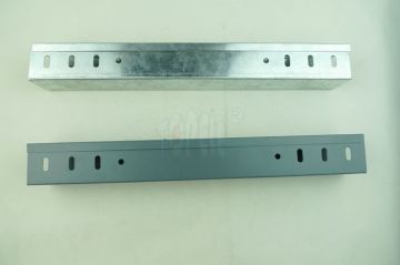 Electro Zinc Plated / Powder Coated Electrical Cable Tray Gi Steel Cable Trunking For Underfloor