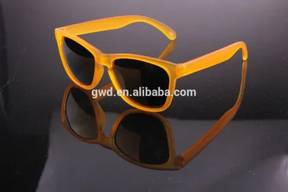 Colorful REVO Mirror Lens Fashion Sunglasses