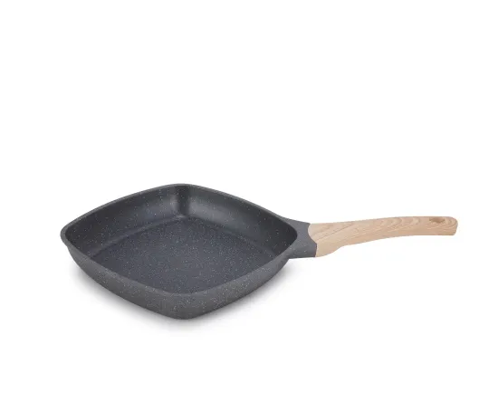 Die Cast Aluminum Fry Pan with Wooden Handle and Non-Stick Coating