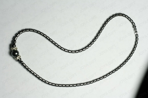 Collier hématite