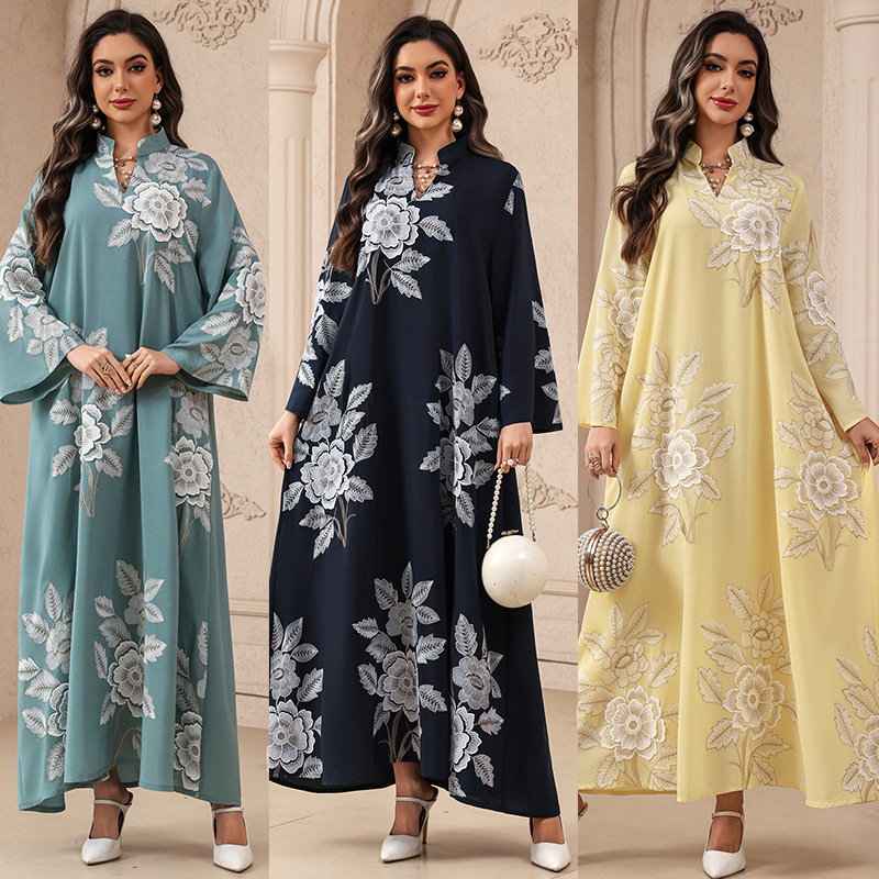 Floral Embroidered Abaya Dress Detail