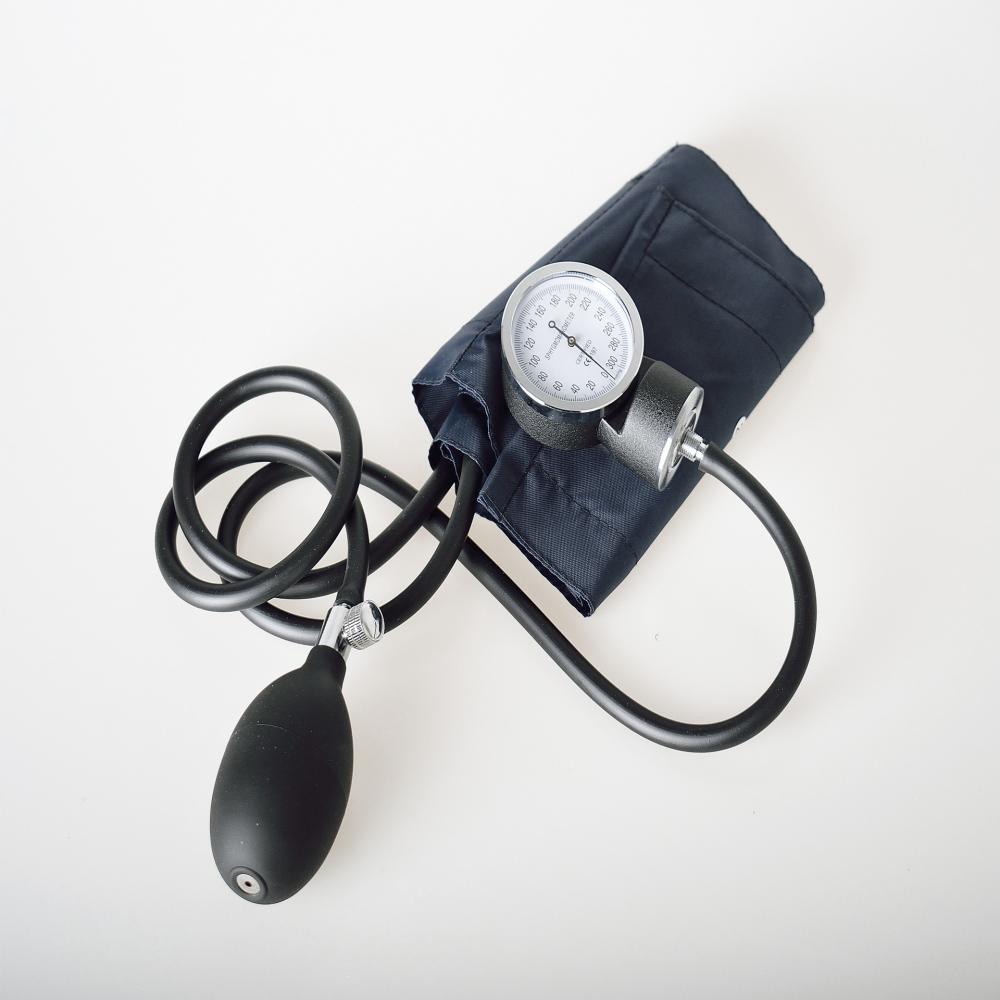 Manual Blood Pressure Monitor 15 Jpg