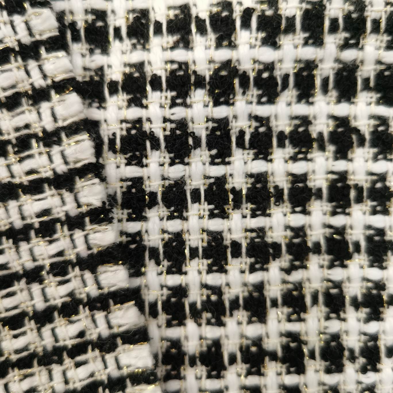 AY220034-3
