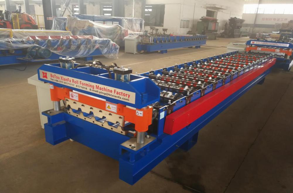 Roofing Tile Insulation Roll Forming Machine