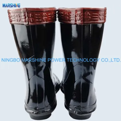 Durable High Quality Insulated Boots