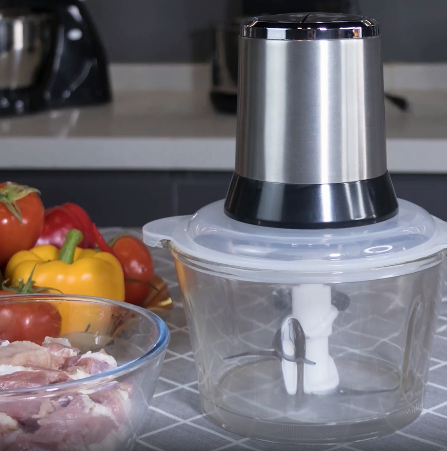 Portable wireless meat shredder