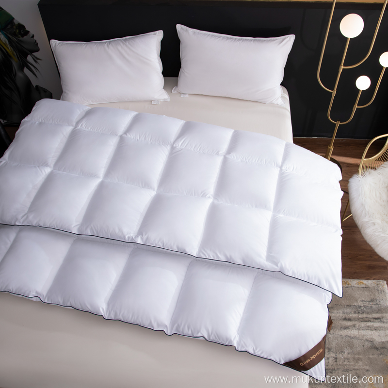 All-Season Alternative Quilted Comforter