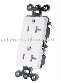 Tamper resistant decora receptacle/electrical receptacles