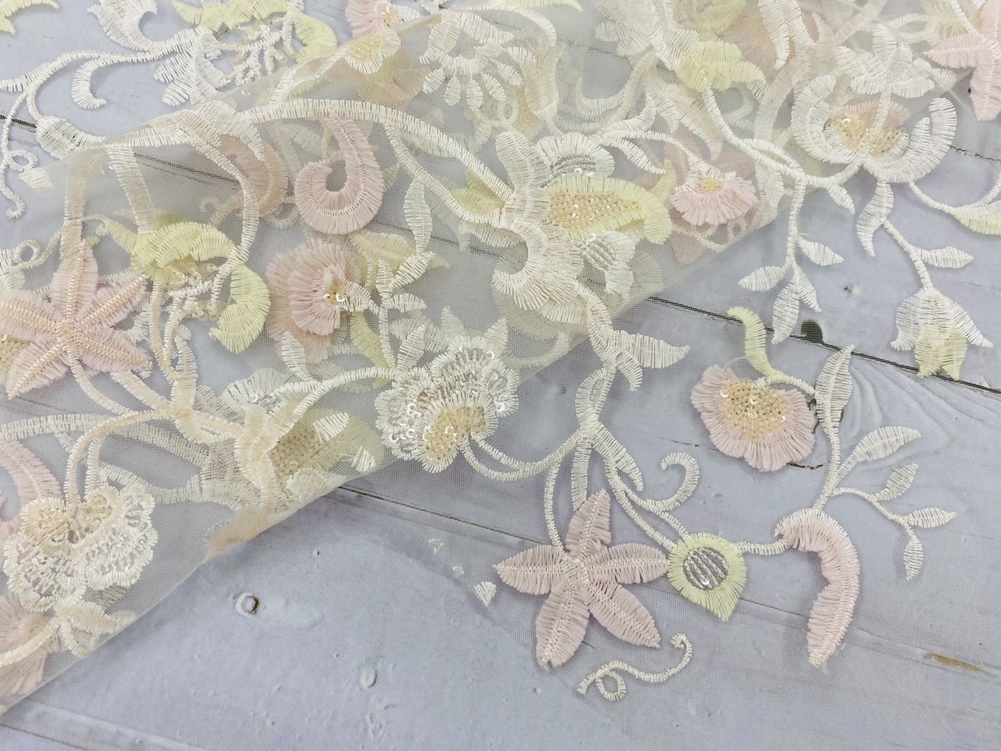 Pleochroic Flower Embroidery Fabric 