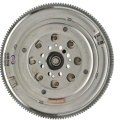 Dual Mass Flywheel ee Mercedes Benz Viano W639 2.0/2.2 Laga bilaabo 07/2010