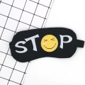 Benutzerdefinierte Emoji Lächeln Gesicht Augenklappe