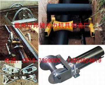 Cable laying roller