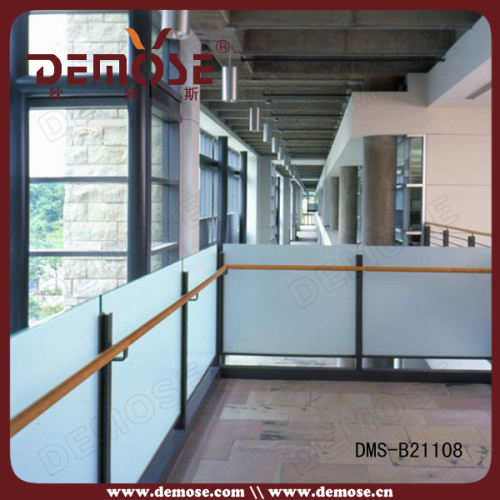 Matel Glass Fence (DMS-B21108)