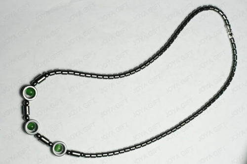 Collier hématite