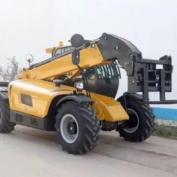 7m Telescopic Handler with Remote Control and Cargo Compartment