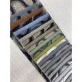 Tissu d'ameublement moderne et durable.