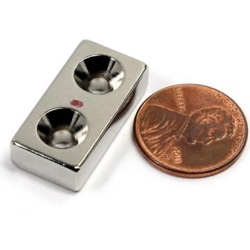 N42バーマグネットw/2カウンターサンクホール1x1/2x1/4 "ネオジムレアアース超強磁石