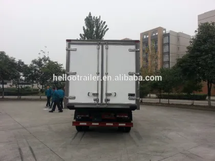 China Sinotruk CDW 4x2 small refrigerator truck for sale