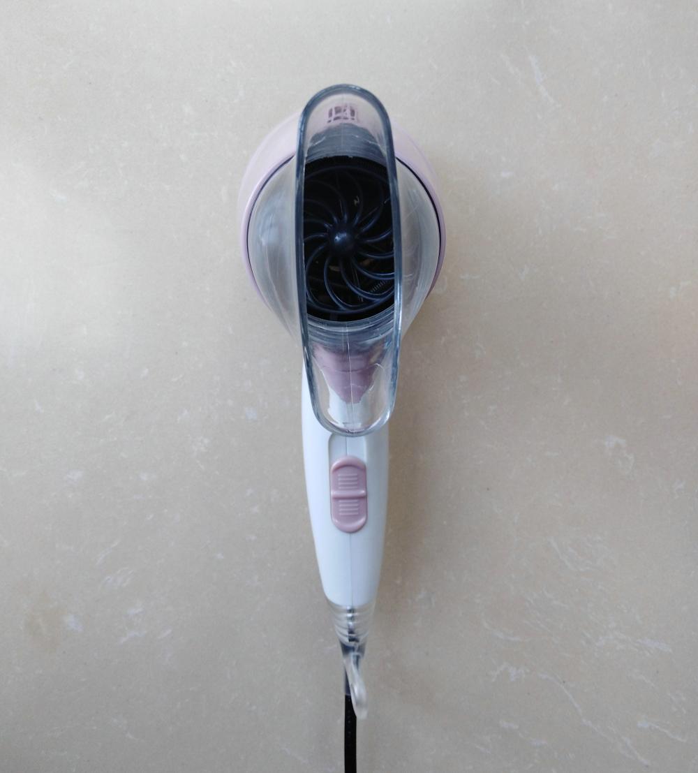 Medium Hairdryer for Tourists