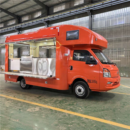 Camion de desserts à la tarte aux fraises fraîches pour les événements