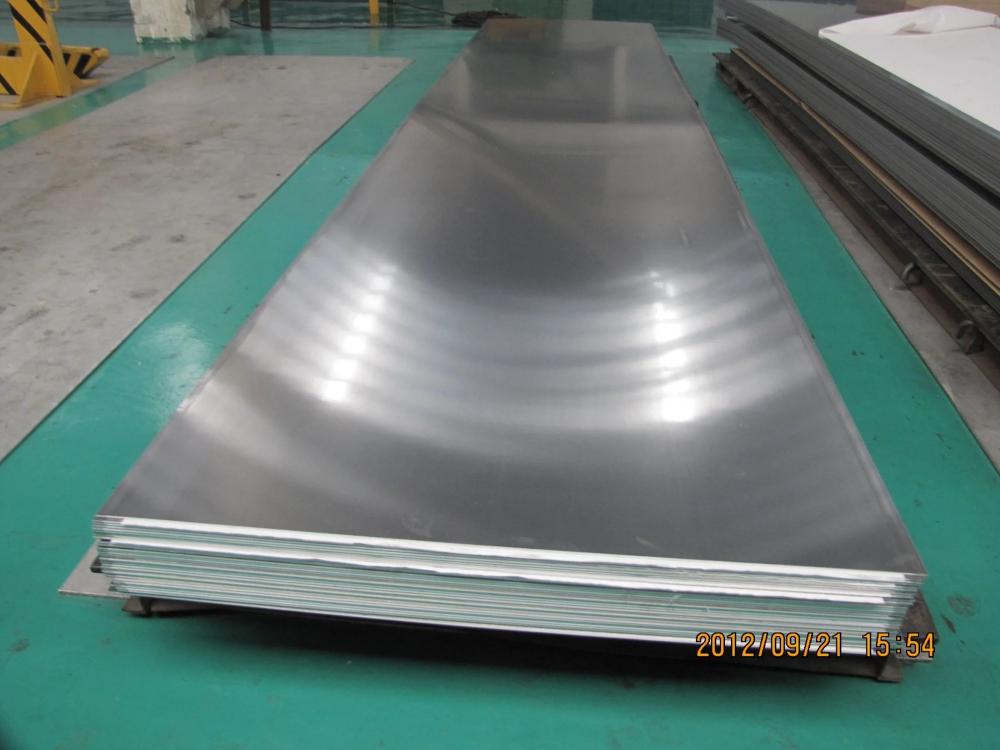 Hot Rolled Carbon Standard Checkered Aluminum Plate