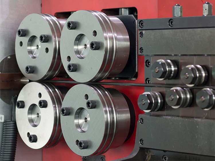 Compact 3 Axis Single Head 3D CNC Wire Bending Machine