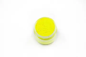 yellow color of pigment