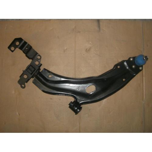 Brazo de control auto triángulo OEM