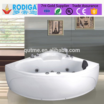 2016 new style small bathtub with seat wholesale spa bathtub