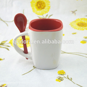 ceramic mug with spoon,coffee cup with spoon in handle