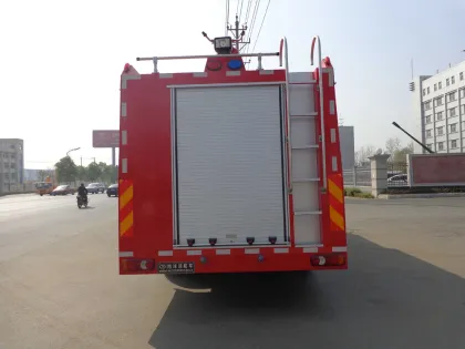Brand New DFAC 5500litres Foam fire truck