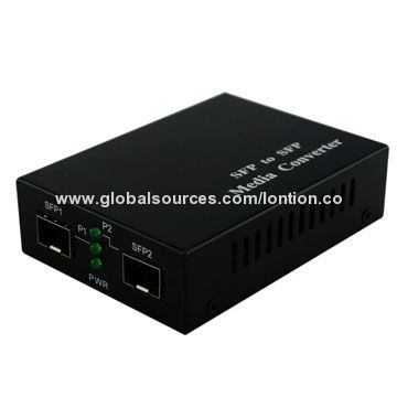 Ethernet to Fiber SFP Media Converter with Plug-and-play Function Operating