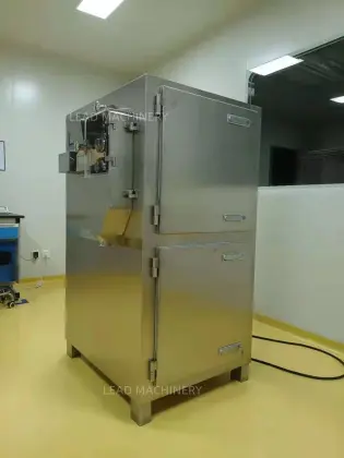 Chinese medicine roller compactor