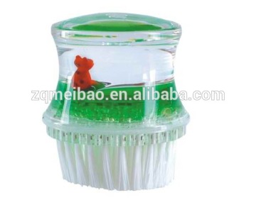 clothes cleaning brush with liquid and floaters